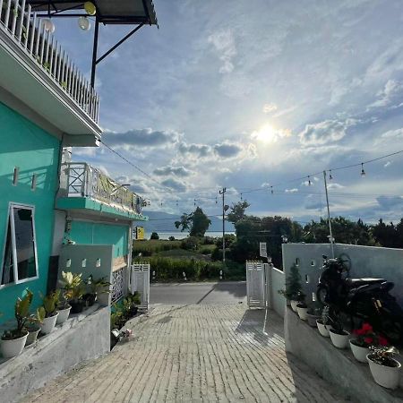 Antony Homestay Near Pantai Pasir Putih Parbaba Mitra Reddoorz Pangururan Ngoại thất bức ảnh